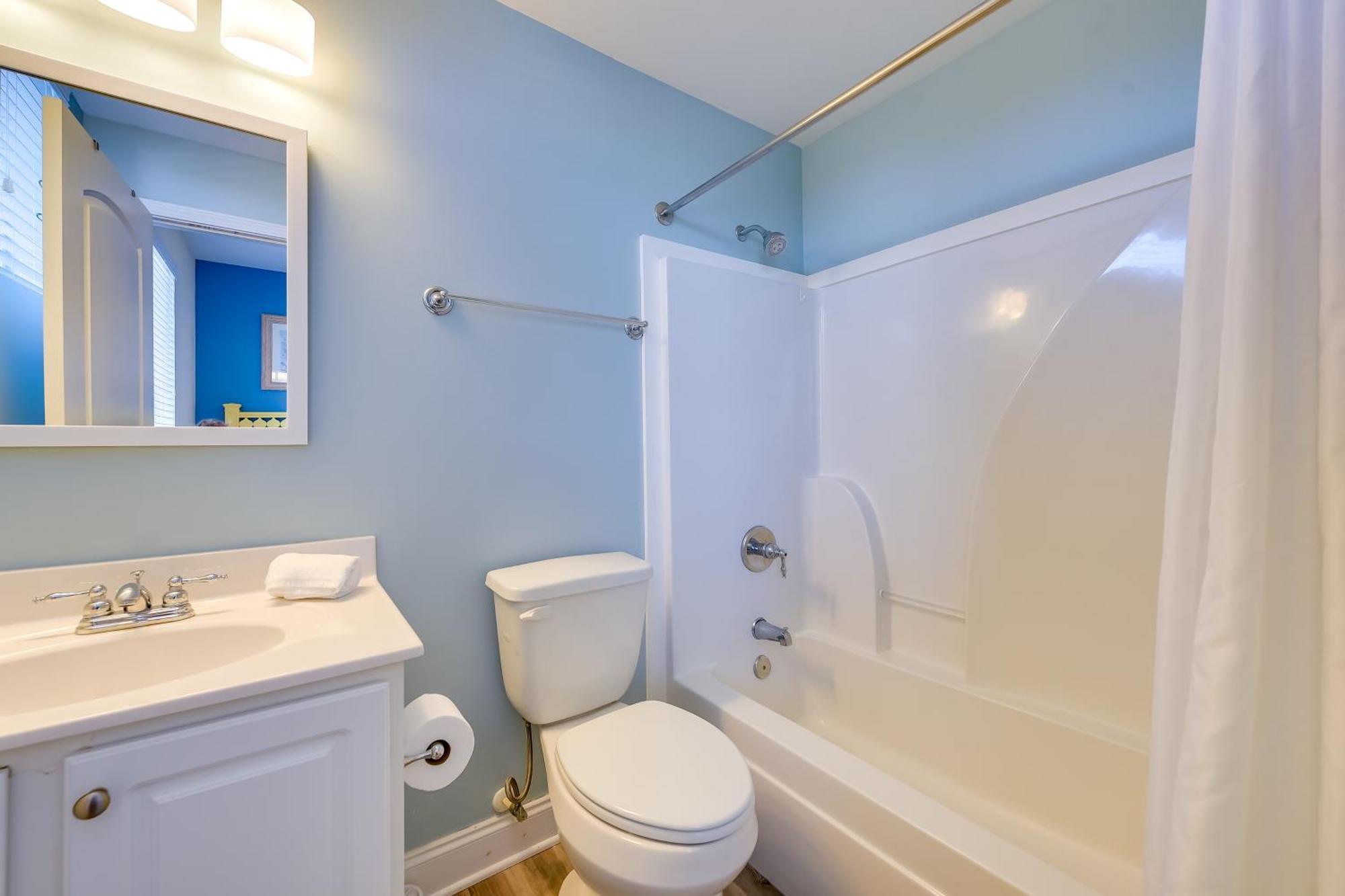 Roomy North Myrtle Beach Condo, Walk To Beach Exteriör bild