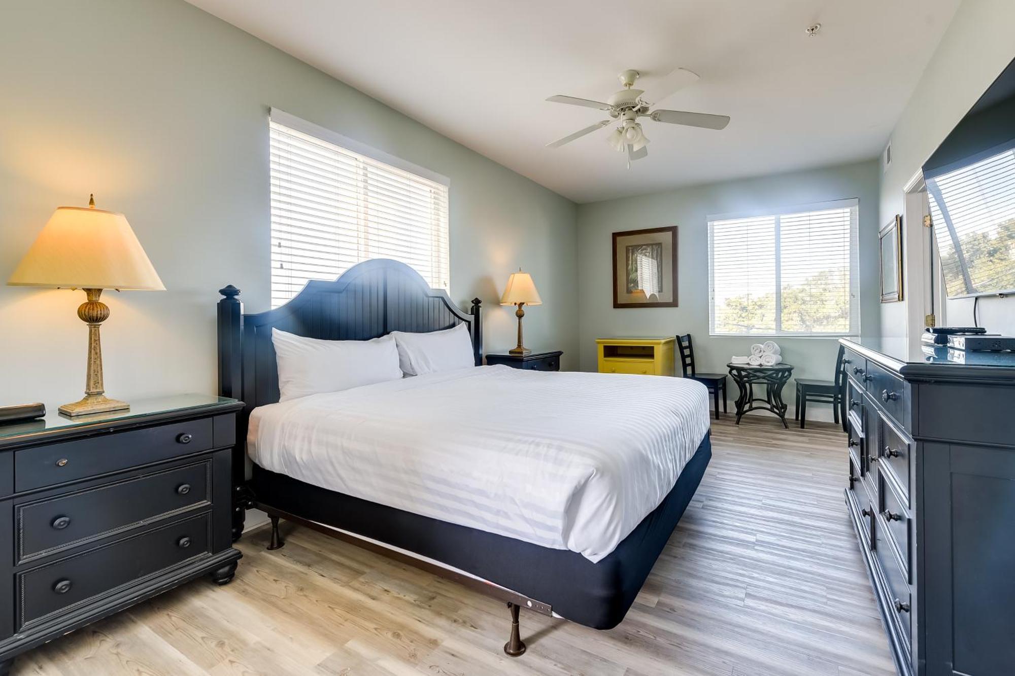 Roomy North Myrtle Beach Condo, Walk To Beach Exteriör bild