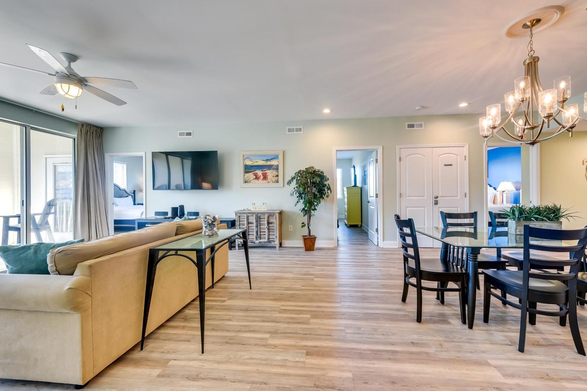 Roomy North Myrtle Beach Condo, Walk To Beach Exteriör bild